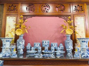 Bàn Thờ Tổ Tiên